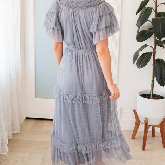DEAUVILLE Elegant Ruffled Gray Maxi Dress 

New without tags - Picture 10 of 10